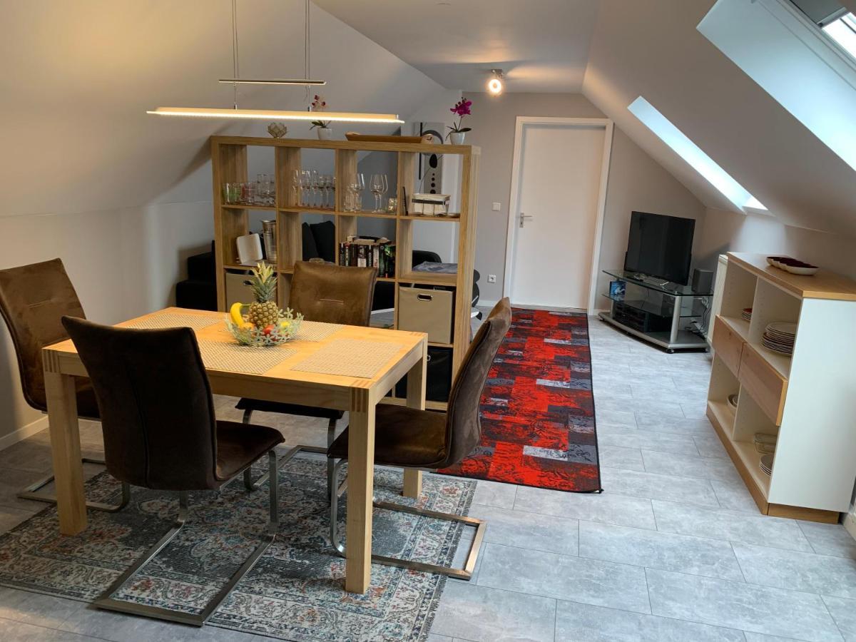Ferienwohnung Sunny - Moderne Ferienwohnung Im Gruenen In Saarbruecken-West Экстерьер фото